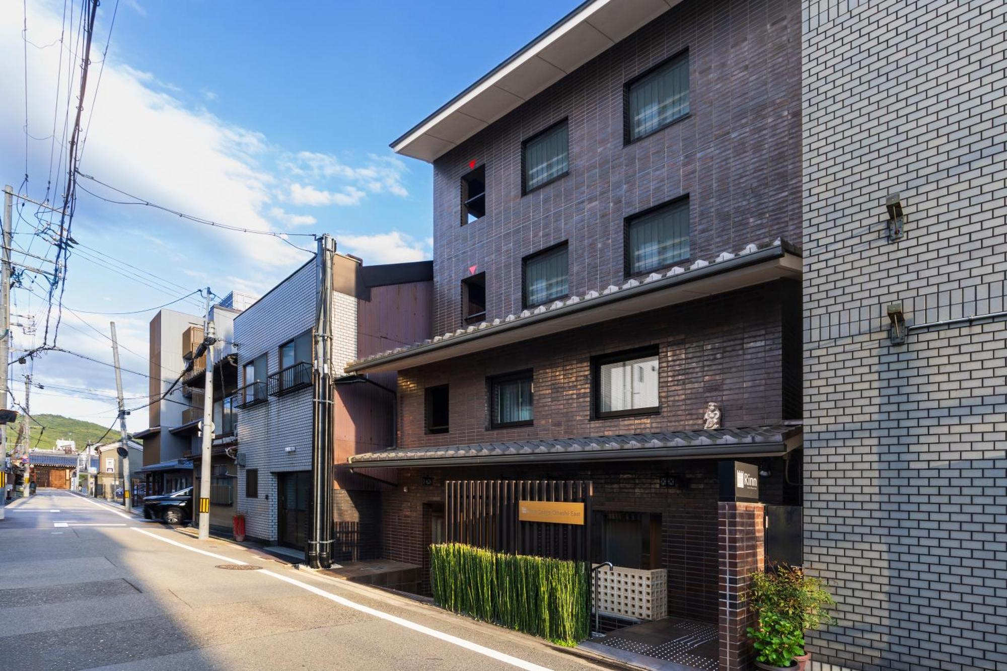 Rinn Sanjo Ohashi East — Photos 1